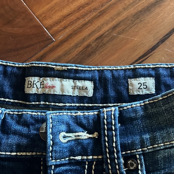 BKE excellent condition size 25 - Picture 3 of 3